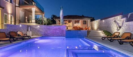 Villa | Pool | Outdoor pool