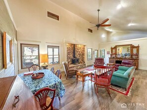 TV, fireplace - Summit Pines Hideaway - Amazing Mountain Views! (Duck Creek Village)