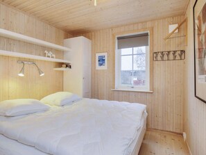 House | Interior - 5 Person Holiday Home in Laeso (Læsø)