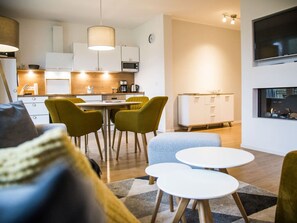 Dining - Wide Luzin Modern Retreat (Feldberger Seenlandschaft)