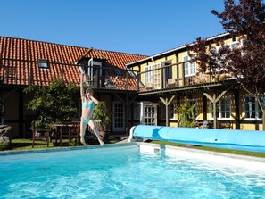 House | Pool - 10 Person Holiday Home in Svaneke (Svaneke)