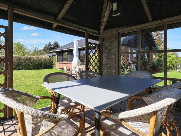House | Dining