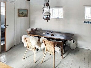 House | Dining - Holiday Home by the Beach (Akirkeby)