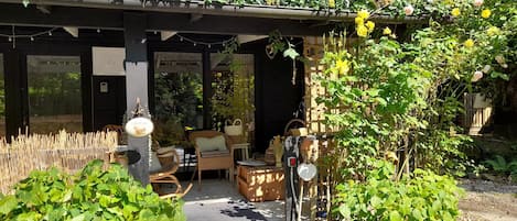 House | Terrace/patio