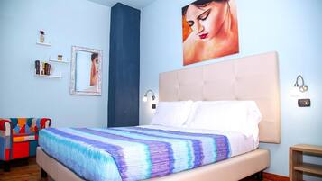 House | 9 bedrooms, individually furnished, bed sheets