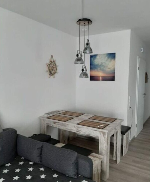 Dining - Holiday Apartment Cabin 2c (Norden)