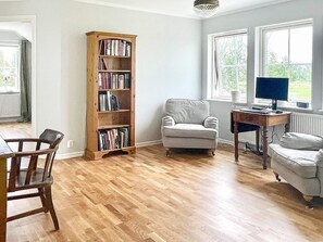 独立别墅 | 起居区