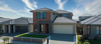 Modern new Homly House at Clyde