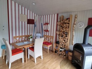 Dining - Holiday Home Amelie Comfortable Vacation Home (Thumby)