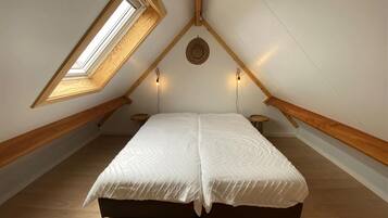 House | 3 bedrooms, individually furnished