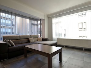Apartment | Living room - Sunny Escape by the Shore (De Haan)