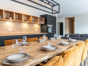 Apartment | Private kitchen | High chair - Stylish Apartment With Sauna, ski Lift at 600 m (Schruns)