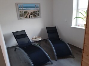 Apartment | 2 bedrooms, individually furnished - Holiday Apartment North Sea (Krummhoern)