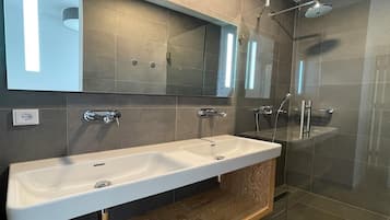 Vila | Kamar mandi