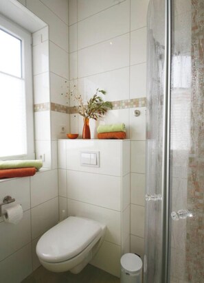 Apartment | Bathroom | Towels - Tasteful Apartment in Burg (Burg (Spreewald))