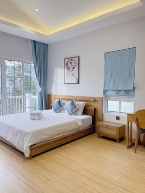 Hypo-allergenic bedding, memory foam beds, free WiFi, bed sheets - Holiday Villa Novaworld Phan Thiet (Phan Thiet)