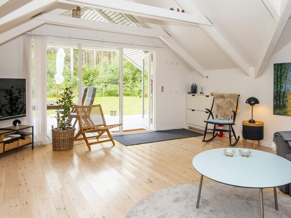 House | Dining