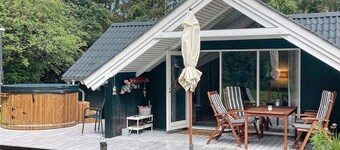 Bright Cottage With Hot Tub - By Traum Ferienwohnungen