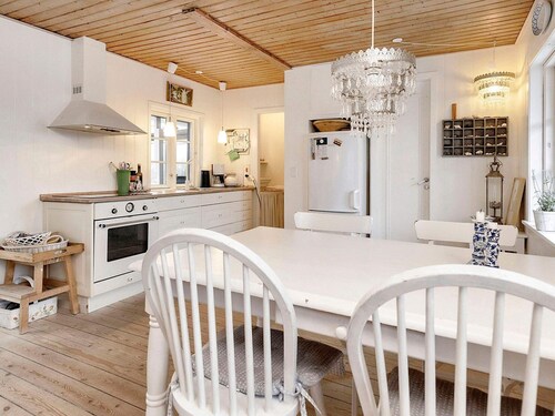 5 Person Holiday Home in Frederikshavn