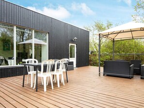 House | Dining - 6 Person Holiday Home in Hemmet (Hemmet)