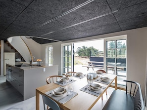 House | Dining - 6 Person Holiday Home in Fano (Fano)
