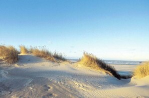 On the beach - Reethuus Nord Modern Retreat (Juist)
