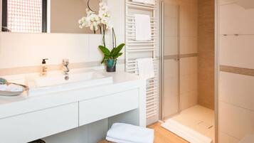Ferienhaus | Badezimmer | Badewanne