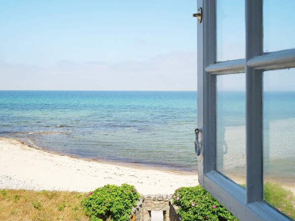 House | Water view - 6 Person Holiday Home in Graested (Graested)