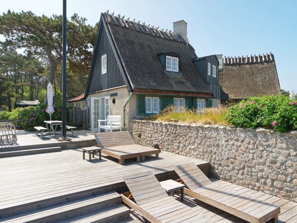 House | Terrace/patio