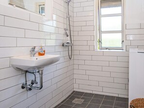 House | Bathroom
