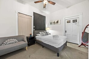 3 bedrooms, desk, iron/ironing board, WiFi - 3BR Work-Friendly Lou Stay Near Bourbon Trail! (Louisville)