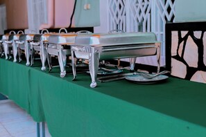 Free daily buffet breakfast  - The 3K Guest House  (Kigali)