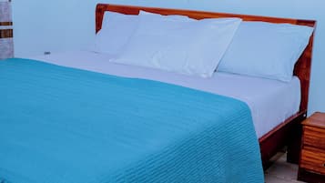 1 bedroom, in-room safe, individually decorated, individually furnished