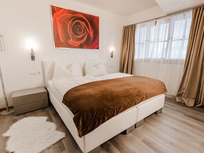 Apartment | 2 bedrooms, individually furnished, iron/ironing board - Apartment With Sauna Right on the ski Slope (Mittersill)