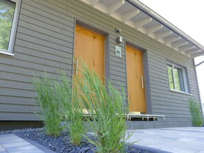 Exterior - Emerald - Holiday Home for (Burgen)