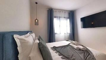 Apartment | 1 bedroom, iron/ironing board, bed sheets