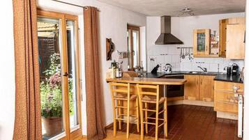 House | Private kitchen | Electric kettle