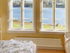 Ferienhaus | 4 Schlafzimmer, individuell eingerichtet