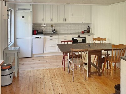 4 Star Holiday Home in Tanumshede-by Traum