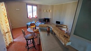 Dining - Bonaventura House Orvieto bright, modern and spacious (Orvieto)