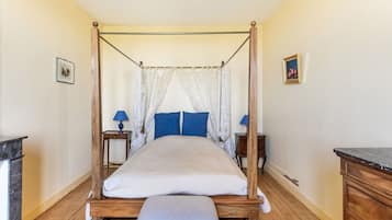 Nhà | 5 phòng ngủ, bộ trải giường