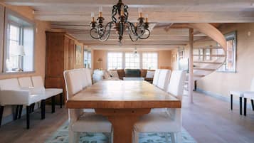 House | Interior