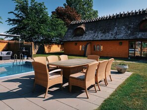 House | Pool | Outdoor pool