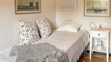 House | 2 bedrooms, individually furnished