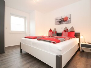Casa | 2 quartos, individualmente mobiliados