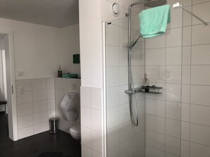Apartment | Badezimmer | Handtücher