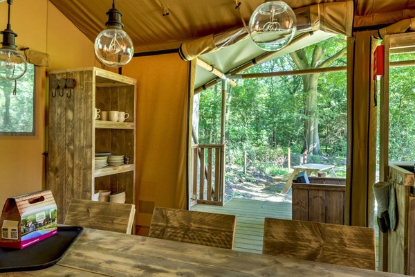 Tent | Dining