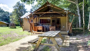 Tent | Property amenity