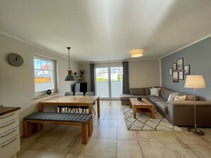 Living area - Holiday Home Crane's Nest (Fuhlendorf)