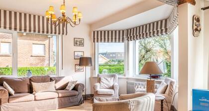 Villa Near De Panne Beach With Sea Views